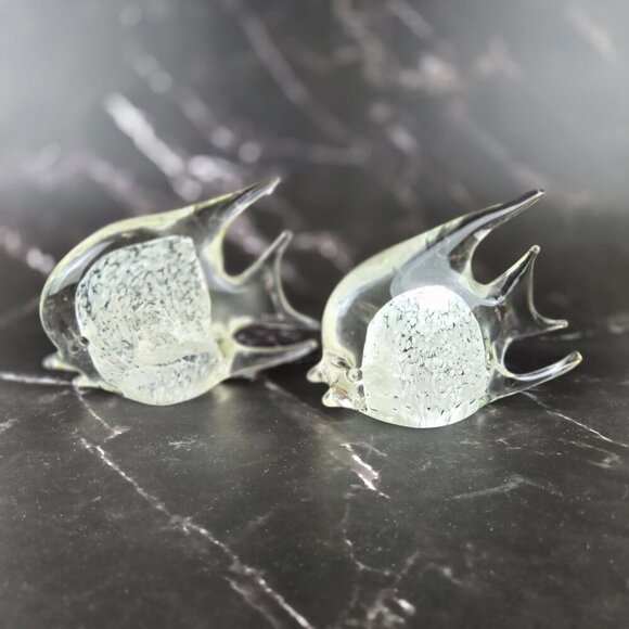 Patricia Faye Clear White Glass Fish Figurines Paperweights Set of 2 - Picture 1 of 11